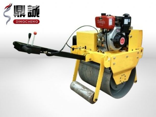 點(diǎn)擊查看詳細(xì)信息<br>標(biāo)題：重型手扶式單鋼輪壓路機(jī) 閱讀次數(shù)：12628