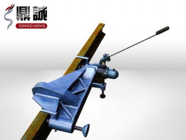 點(diǎn)擊查看詳細(xì)信息<br>標(biāo)題：水平液壓彎軌機(jī) 閱讀次數(shù)：5076